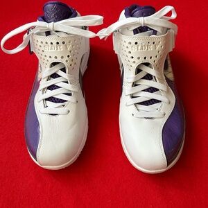 Nike LeBron Soldier Women's Sneakers